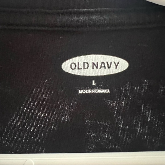 Dunder Mifflin T-Shirt - Picture 2 of 4